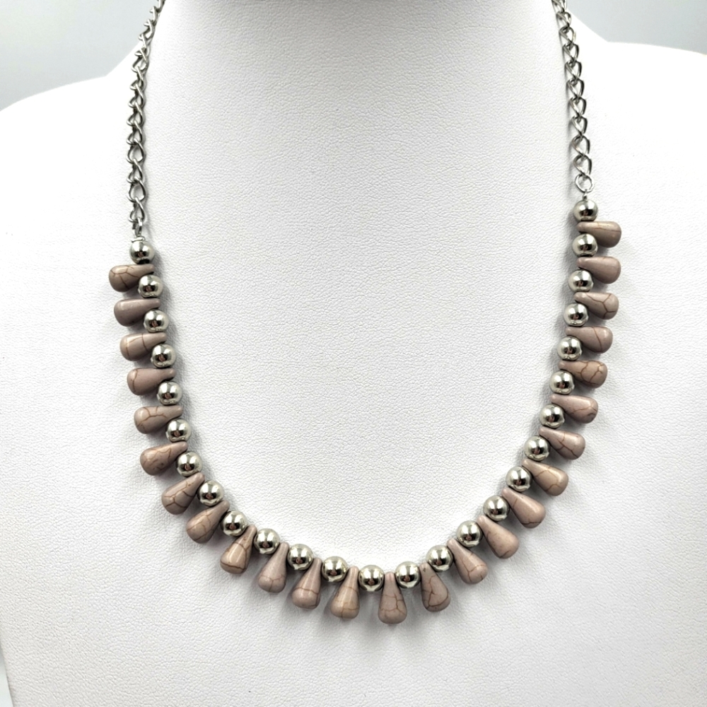 Mauve/Grey Beaded Necklace